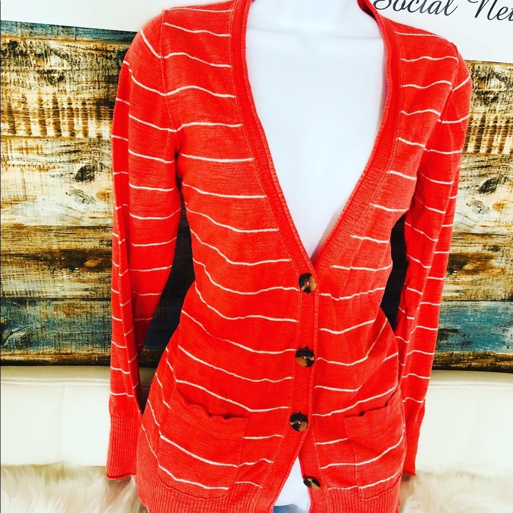 Cardigan - Picture 5 of 5